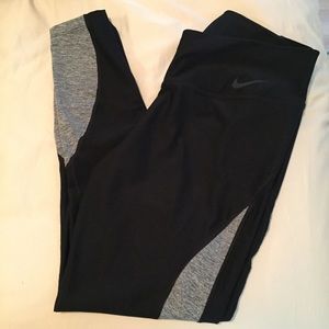 Nike women’s Dri Fit leggings/workout pants